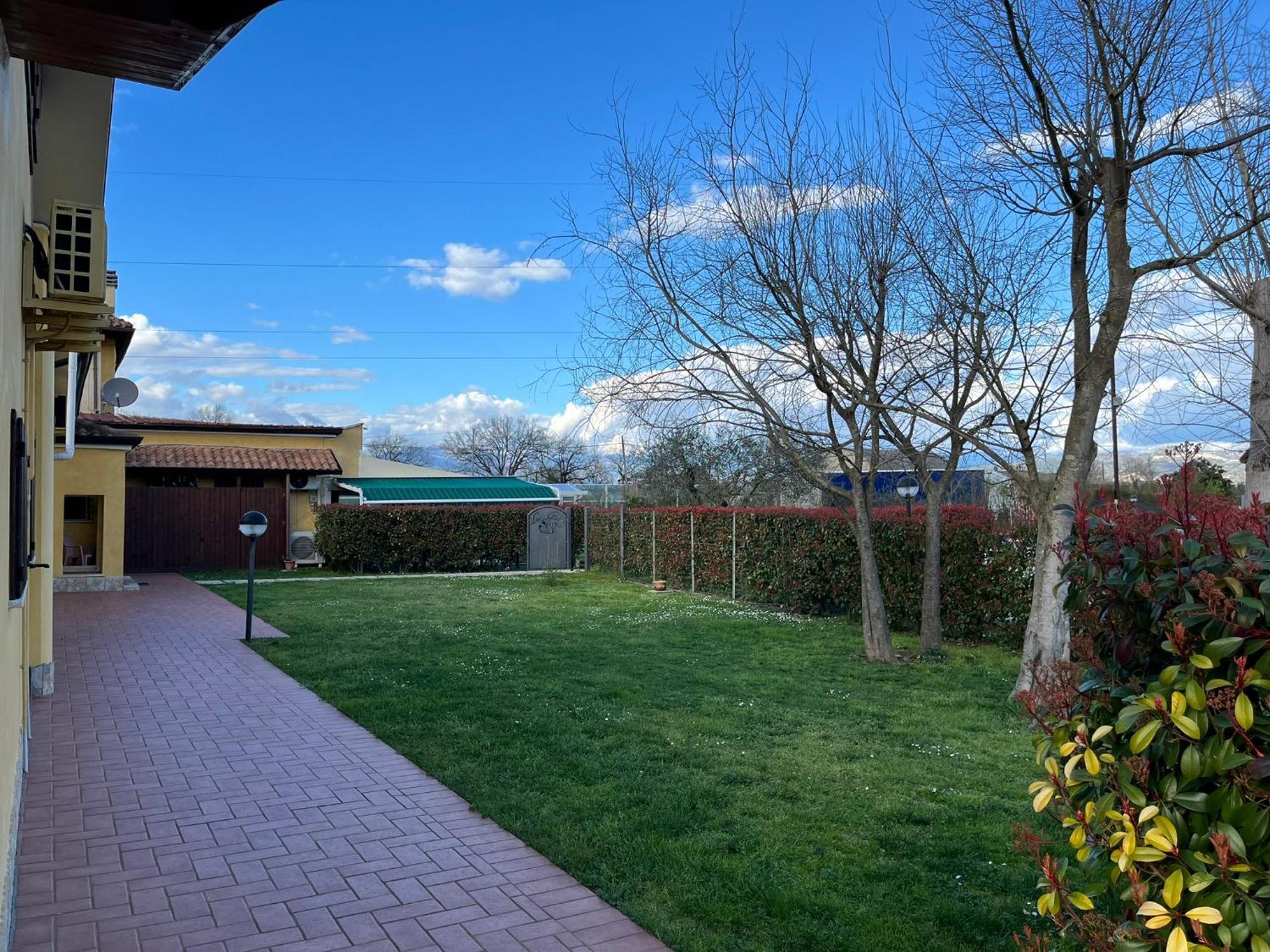 Bed and Breakfast Le Ganze Ceprano Exterior foto