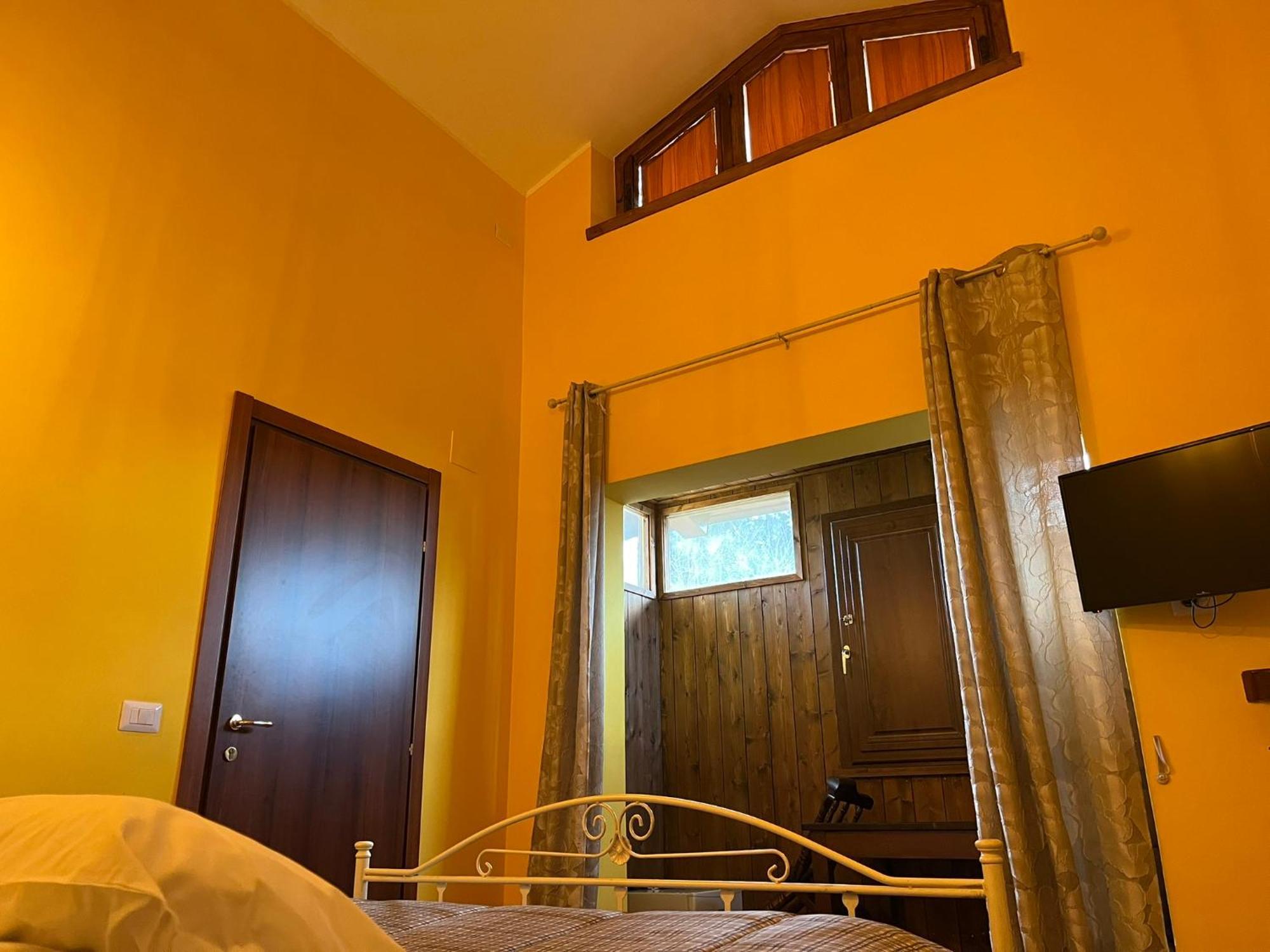 Bed and Breakfast Le Ganze Ceprano Exterior foto